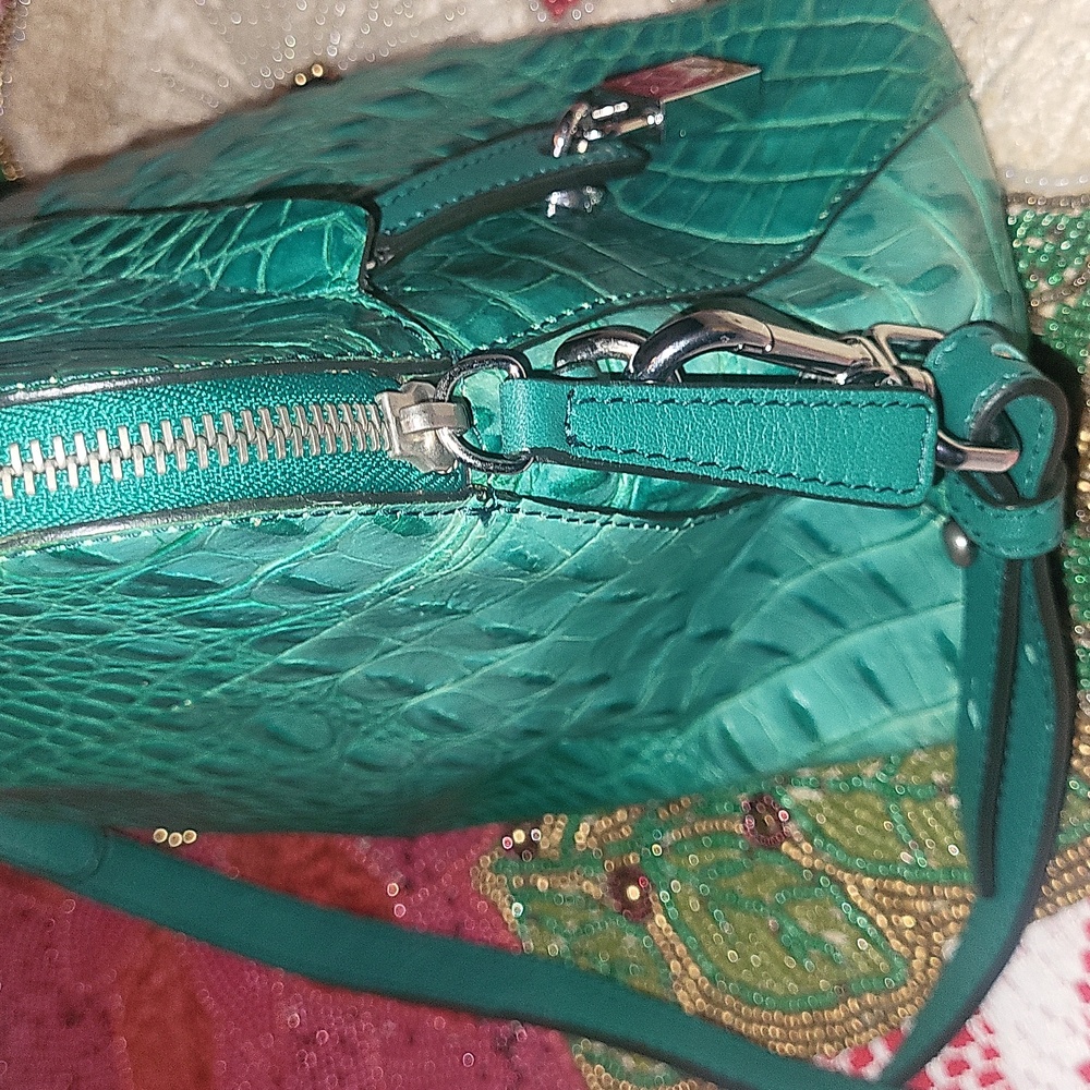 FURLA  Green Crocodile Embossed Leather Cross Body - Picture 5 of 8
